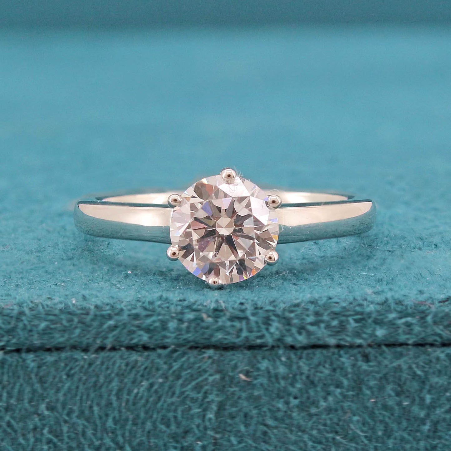 Senra Diamond Ring