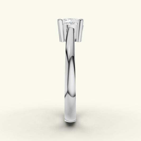 Reiya Band Diamond Ring