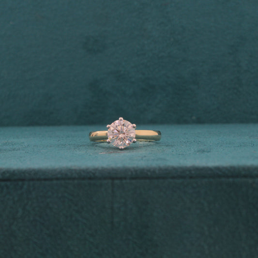 Senira Diamond Dailywear Ring