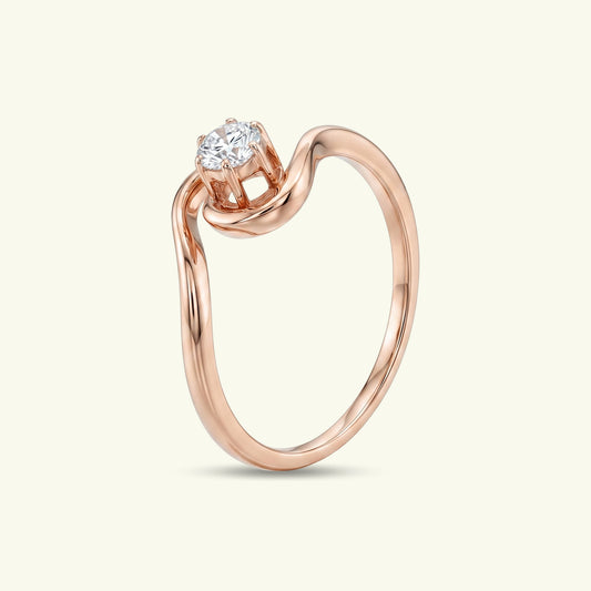 Aderyn Solitaire Scatter Diamond Ring
