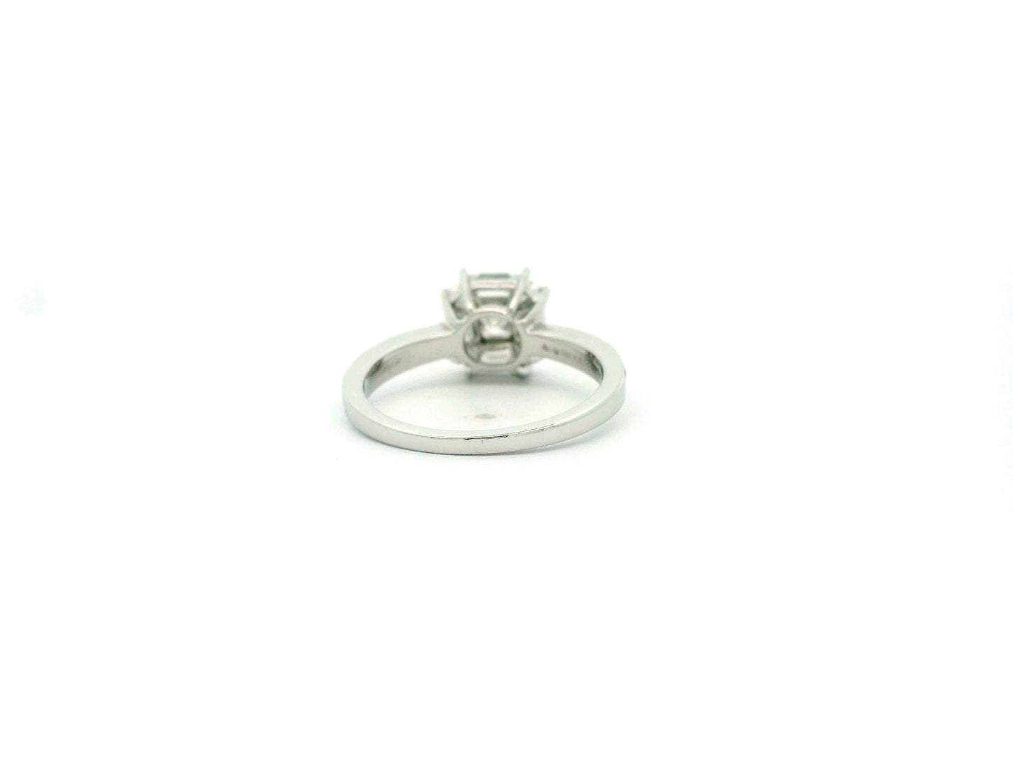 Zanira Solitaire Diamond Engagement Ring