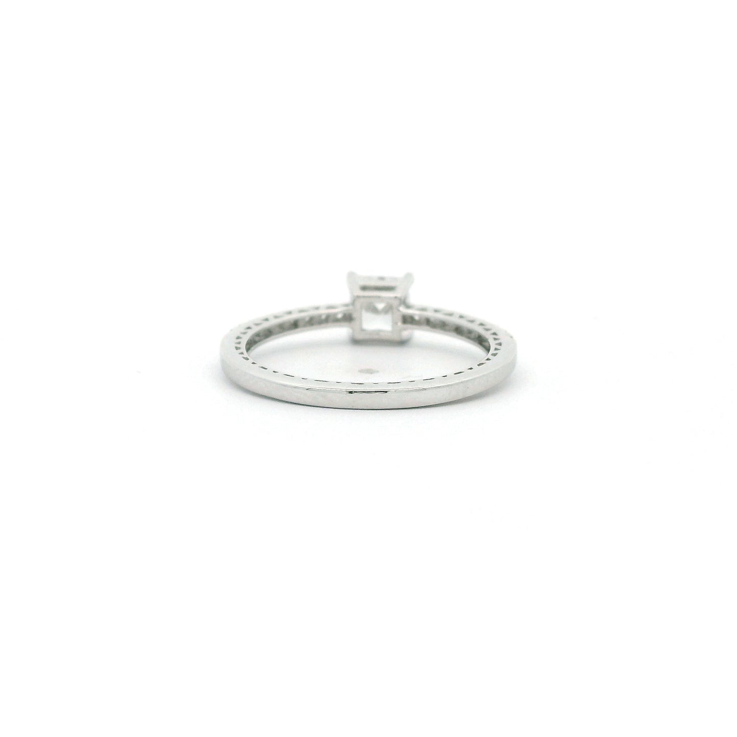 Orna Box Diamond Ring