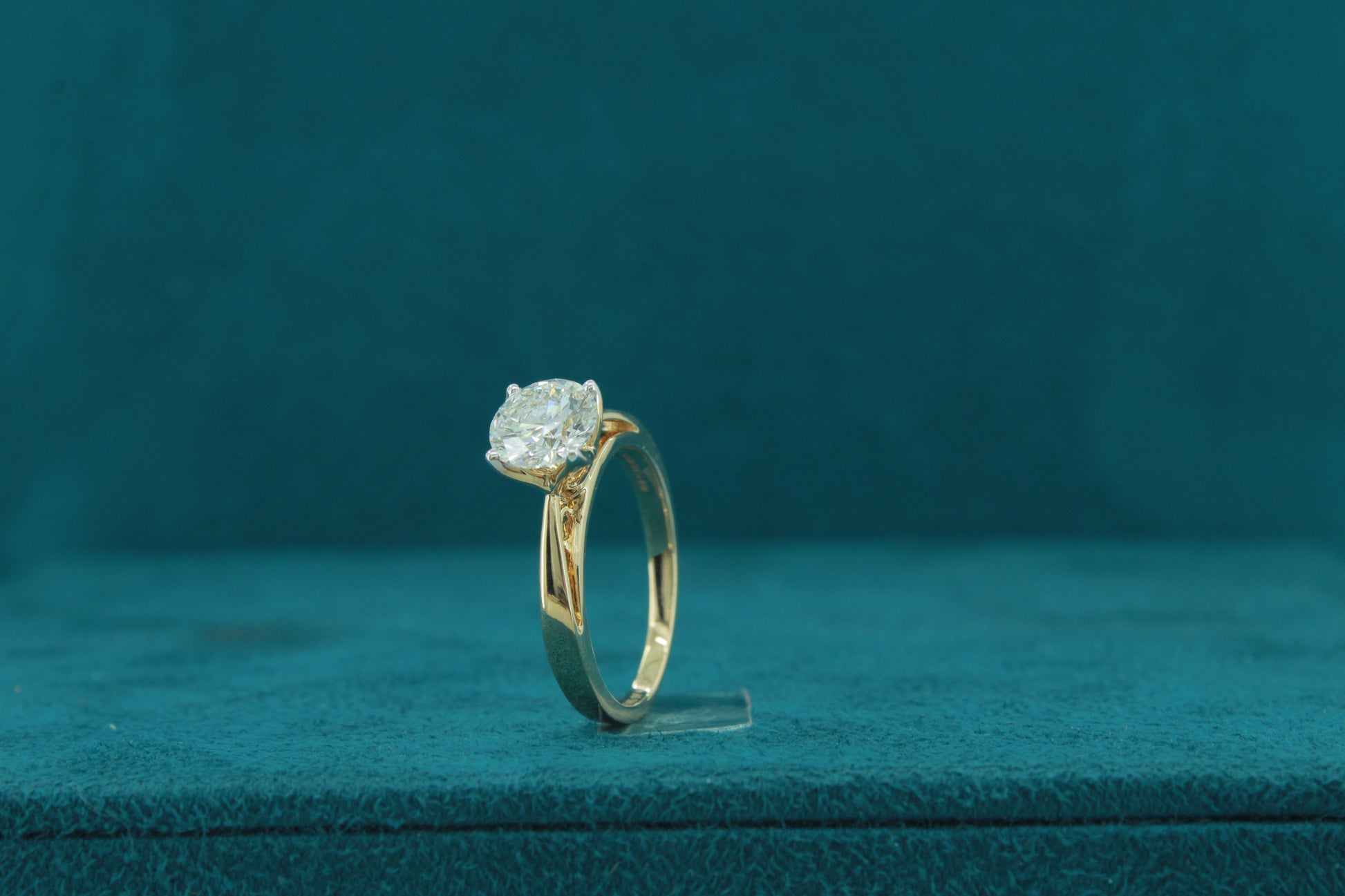 Oriah Solitaire Diamond Ring