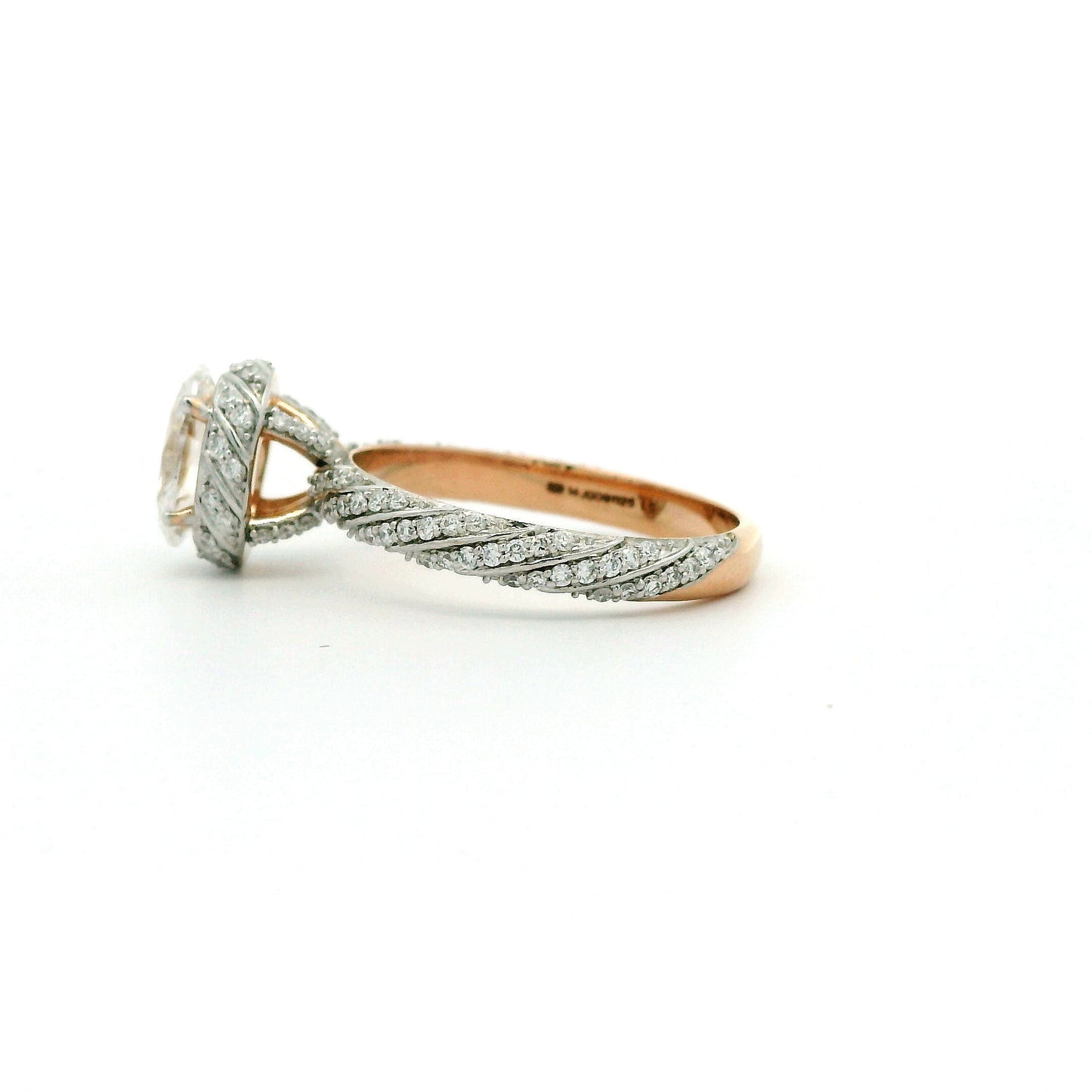 Evara Diamond Ring