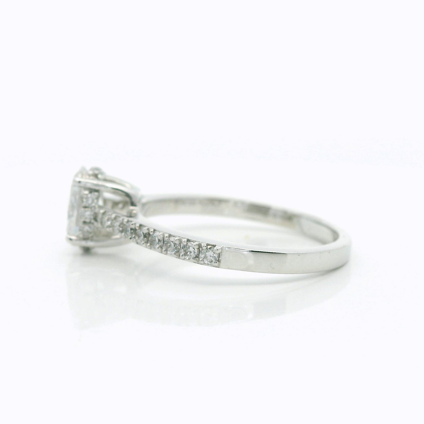 Aryel Halo Diamond Engagement Ring