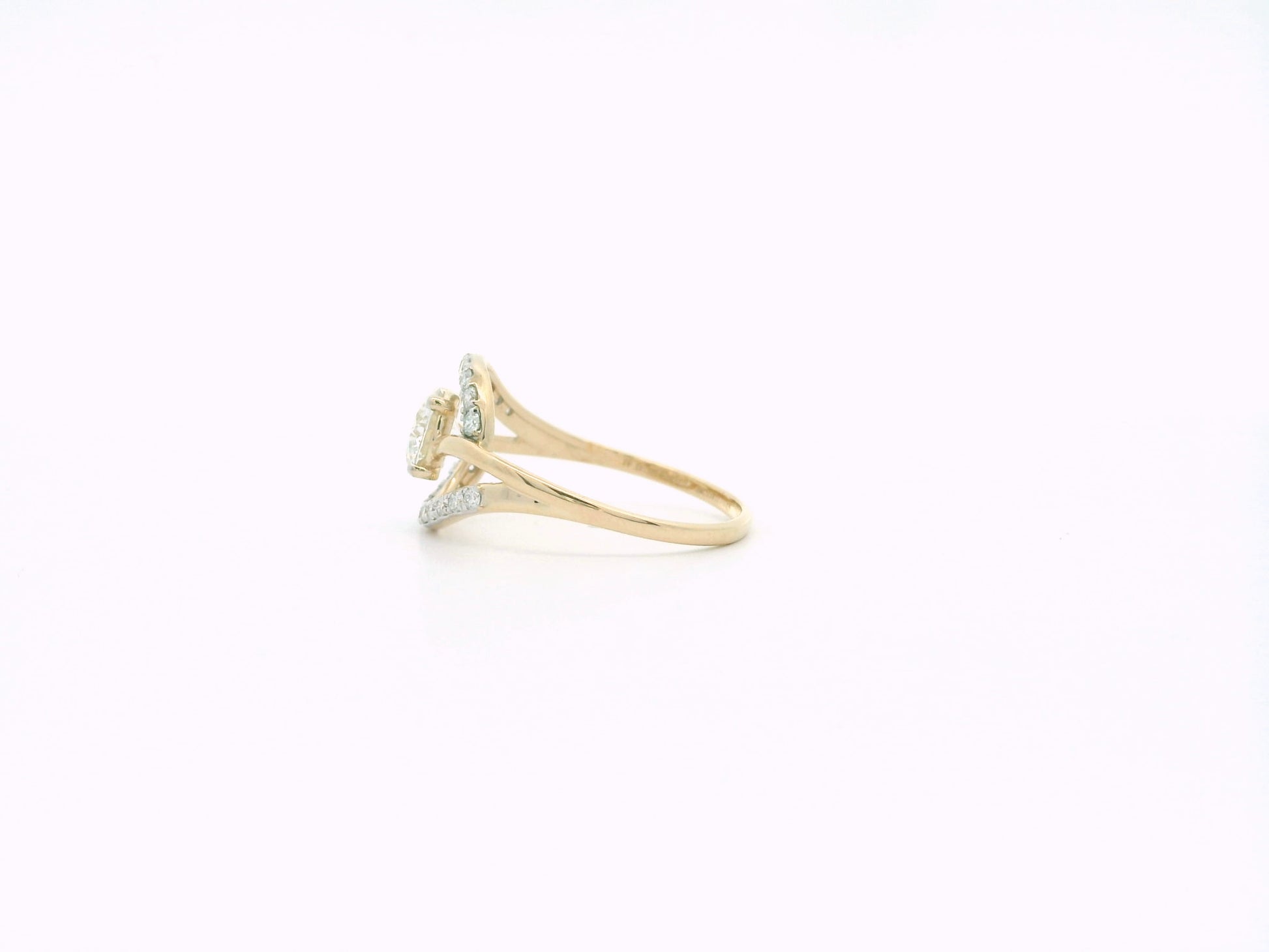 Sarina Solitaire Diamond Engagement Ring