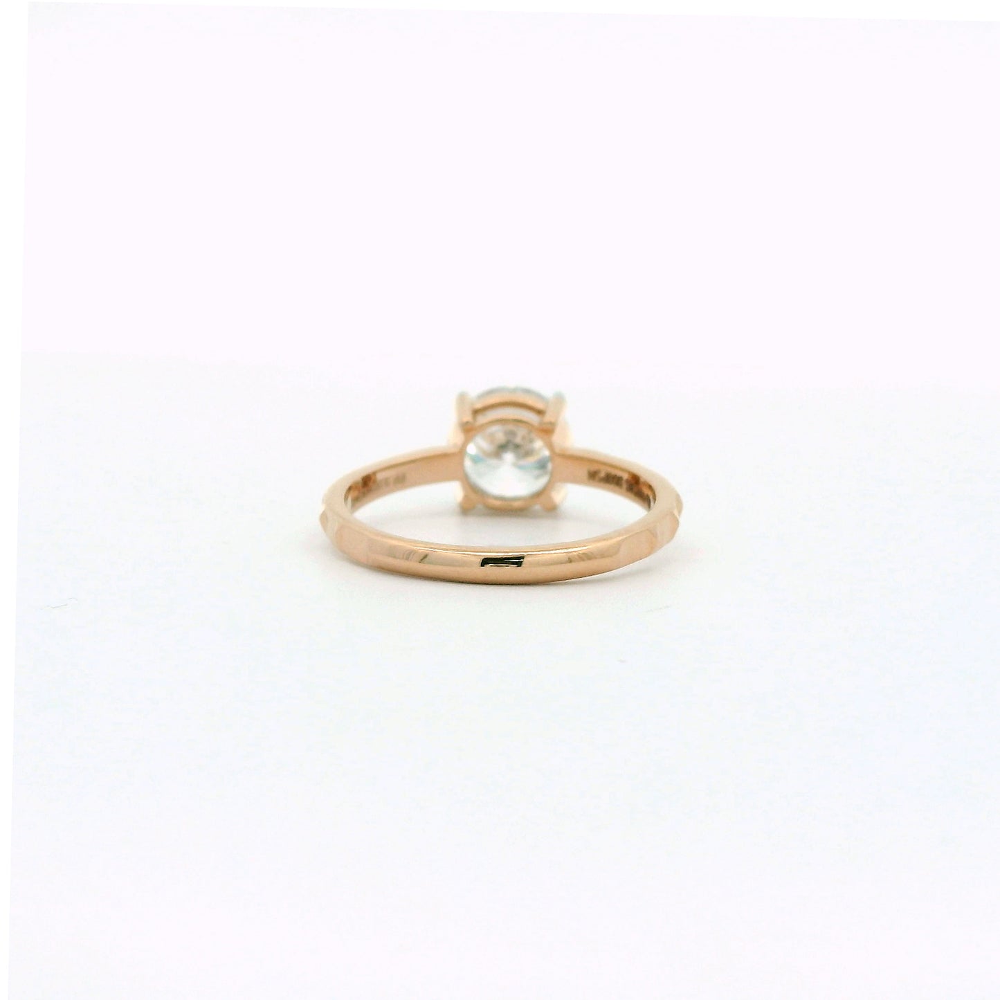 Maelis Solitaire Diamond Engagement Ring