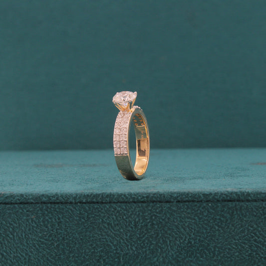 Meloria Crest Diamond Ladies Ring