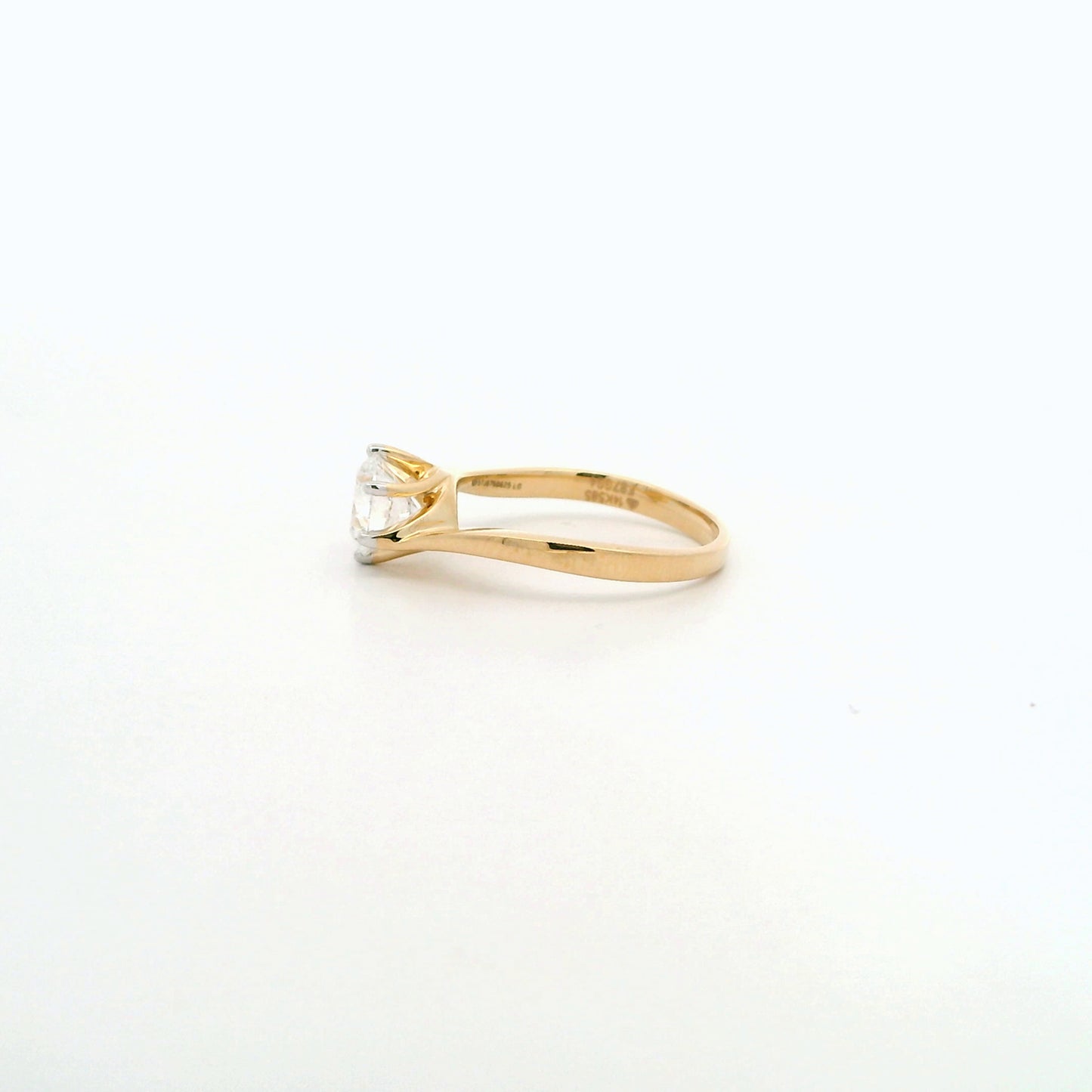 Arisia Glow Diamond Solitaire Ring