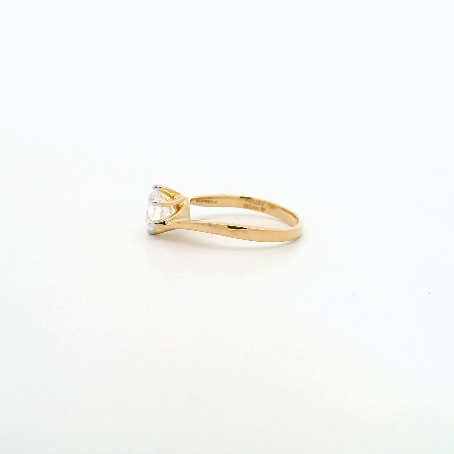 Arisia Glow Diamond Solitaire Ring