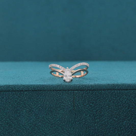 Veylora Flare Diamond Ring