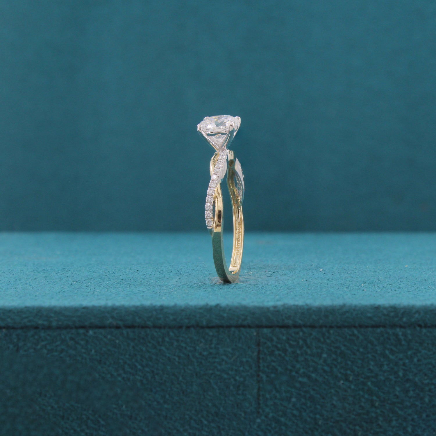 Fionelle Glow Diamond Solitaire Ring