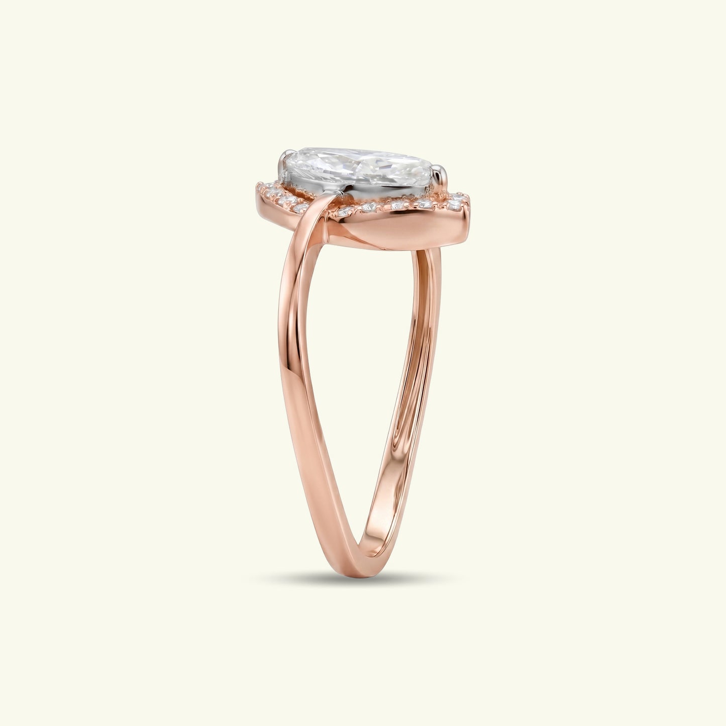 Ysalyn Crest Diamond Ring