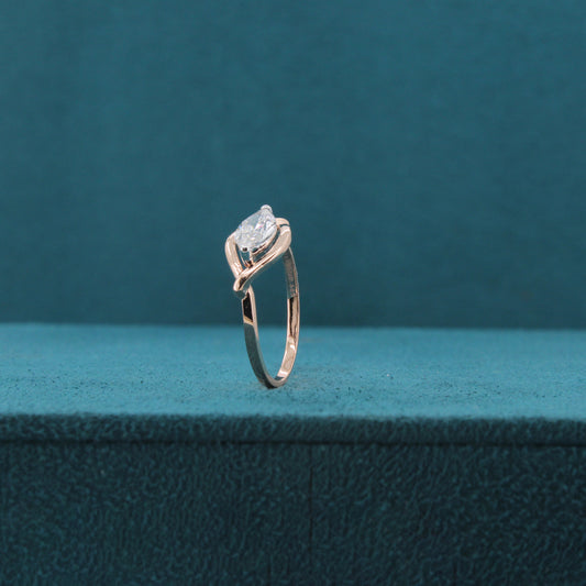 Virelle Crest Diamond Ring