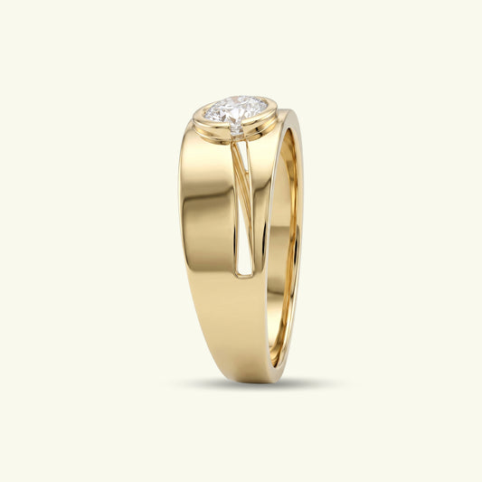 Avelyn Solitaire Diamond Ring