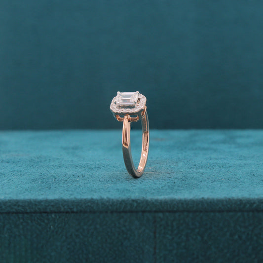 Oryndra Vale Diamond Ring