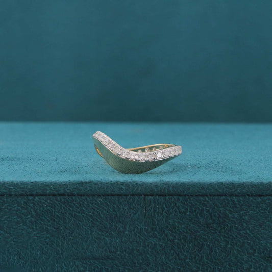 Serayne Flare Diamond Ring