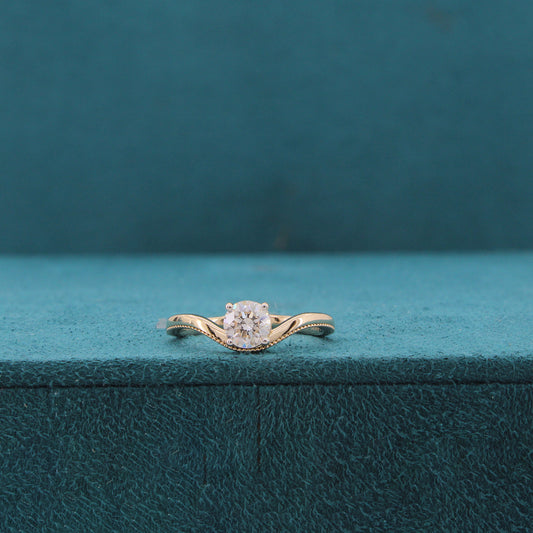 Selestia Solitaire Diamond Ring