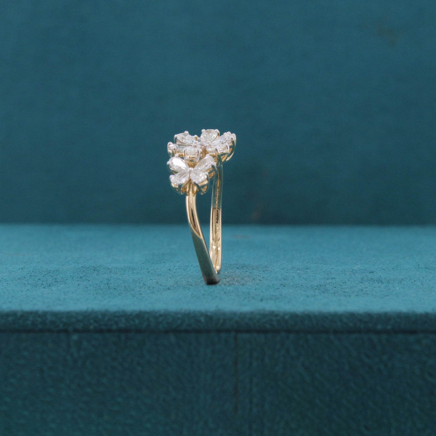 Norene Classic Diamond Ring