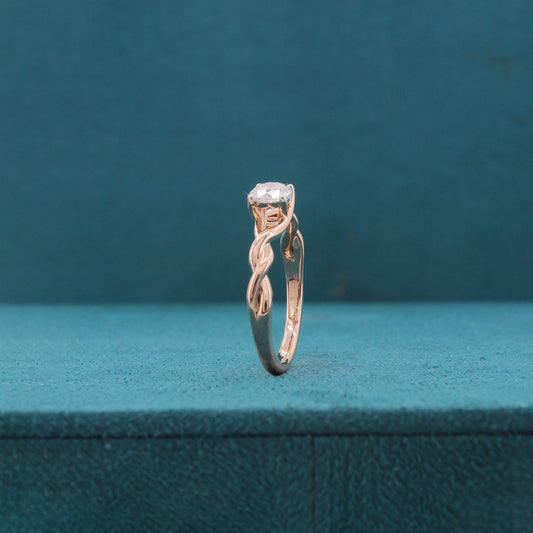 Luvina Modern Diamond Ring