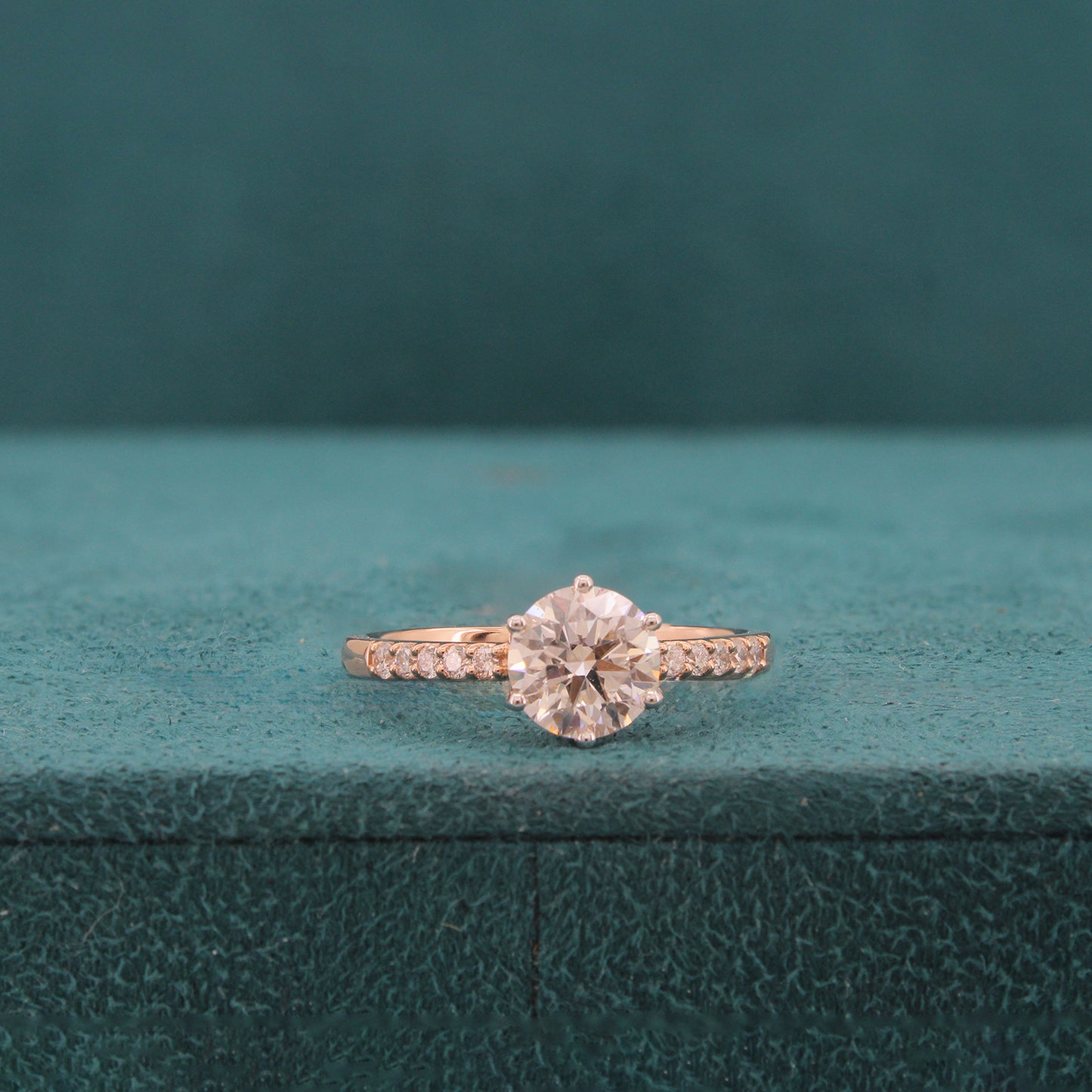 Selvian Crest Diamond Solitaire Ring