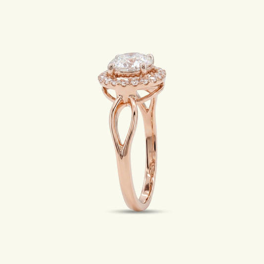 Lureva Crest Diamond Solitaire Ring