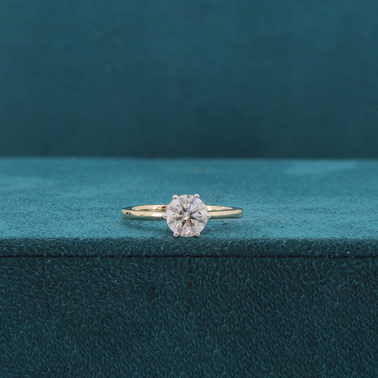 Averin Glow Diamond Solitaire Ring