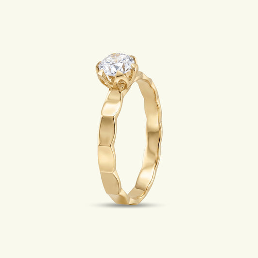 Arisa Solitaire Diamond Ring