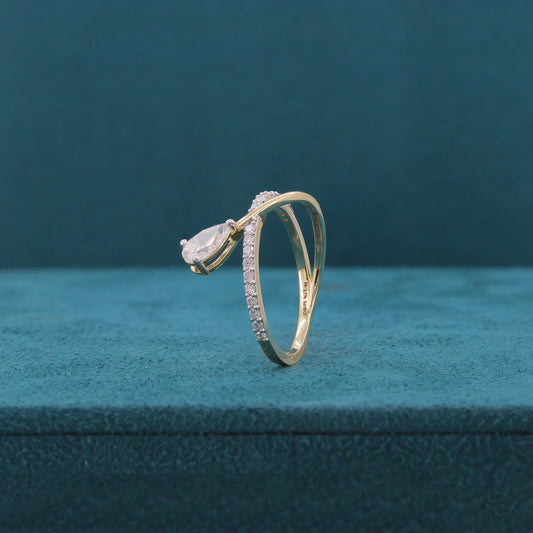 Fiorayne Tide Diamond Ring