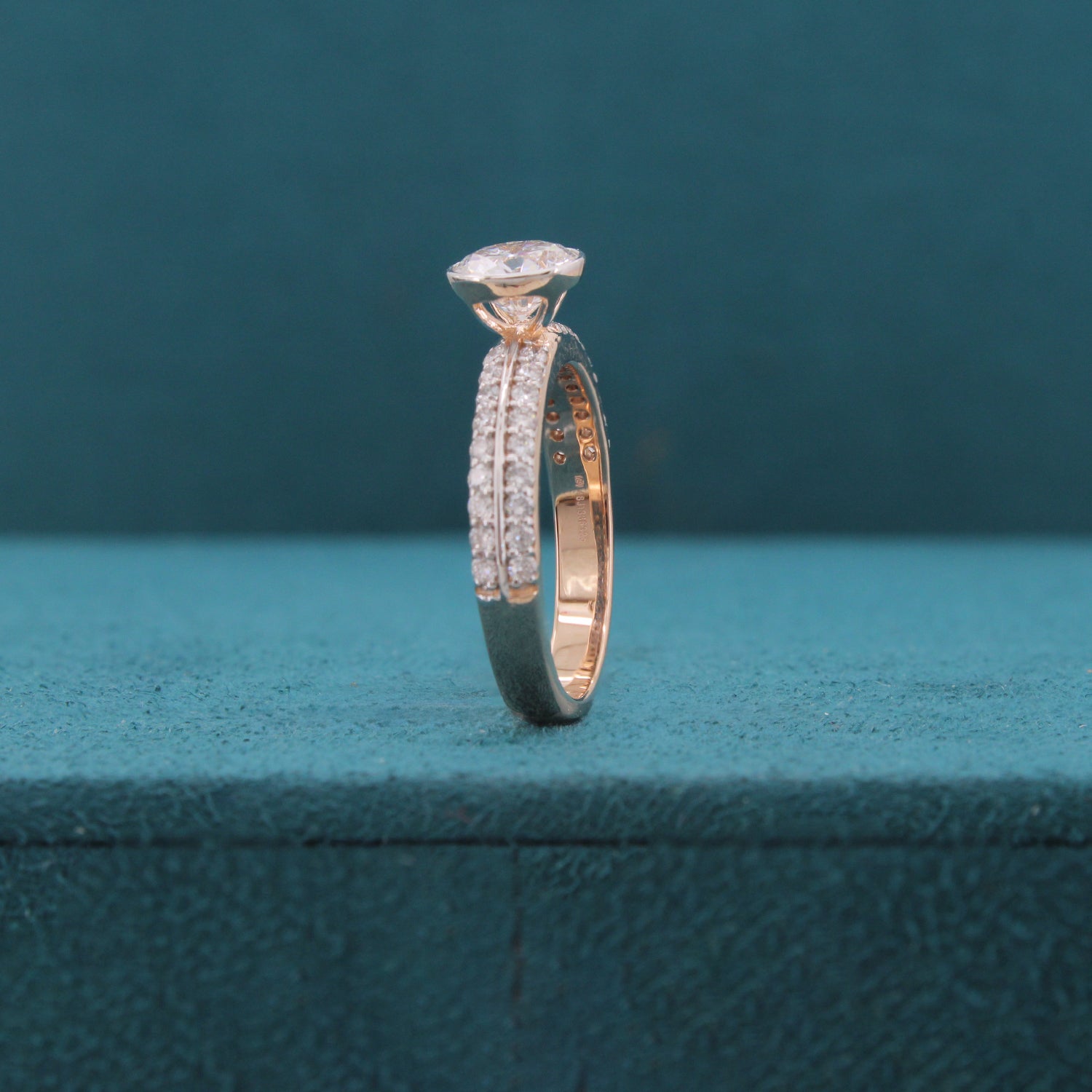 Elloria Flare Diamond Ring
