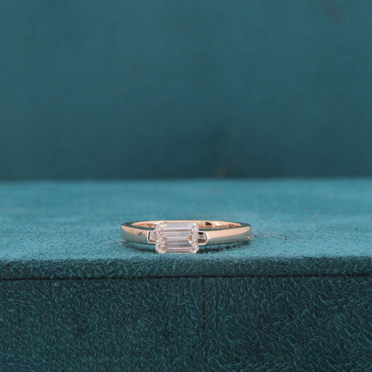 Selvira Beam Diamond Solitaire Ring