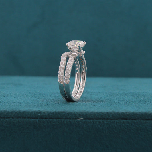 Emerielle Lift Diamond Solitaire Ring