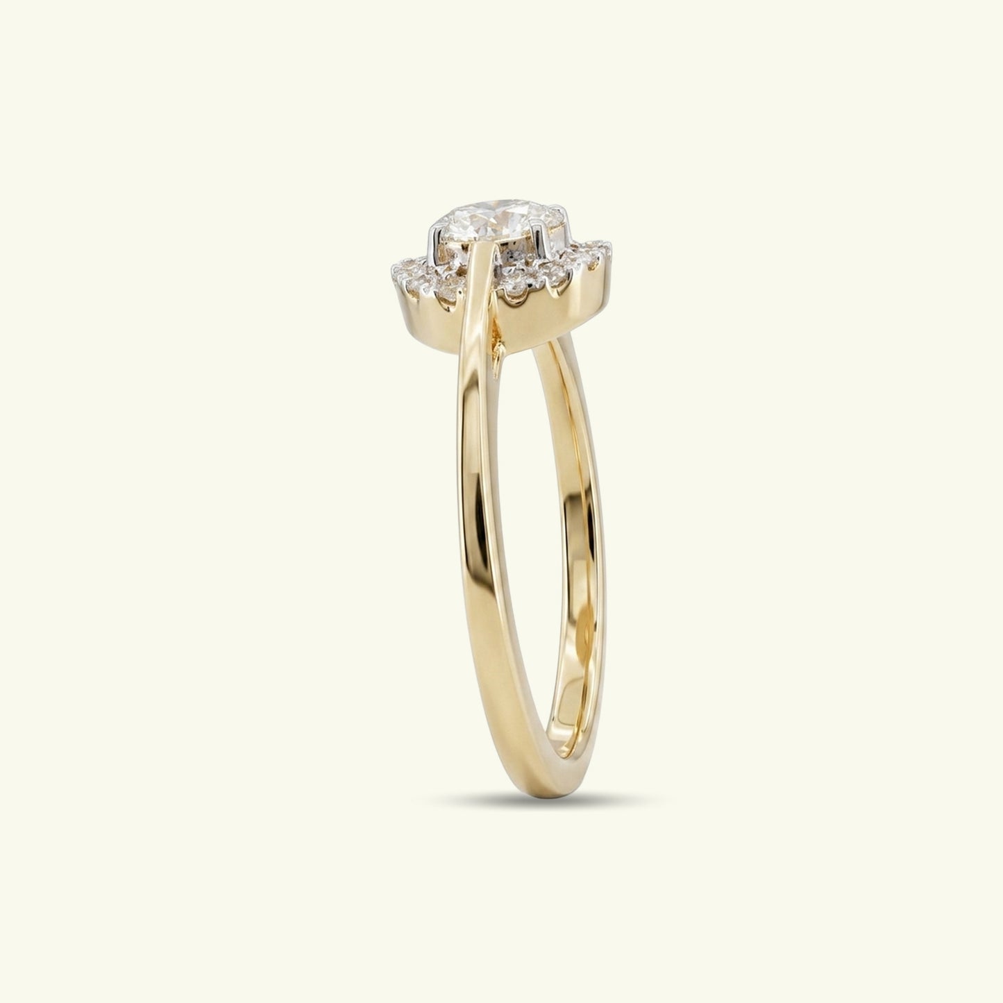 Arvielle Flare Diamond Ring