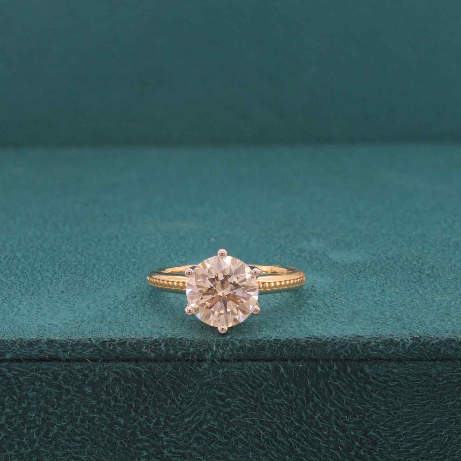 Eloria Arc Diamond Solitaire Ring