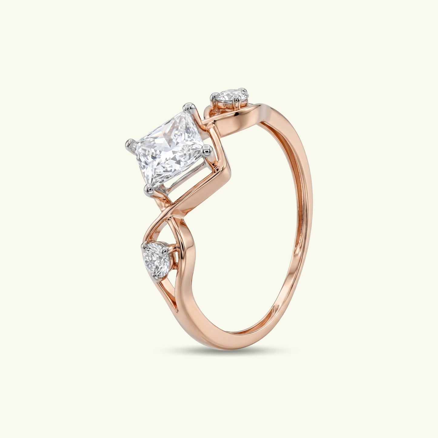 Arlisse Crest Diamond Ring