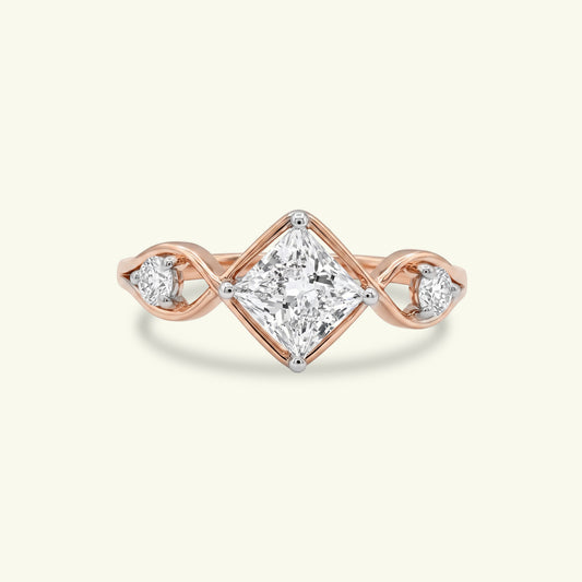 Arlisse Crest Diamond Ring