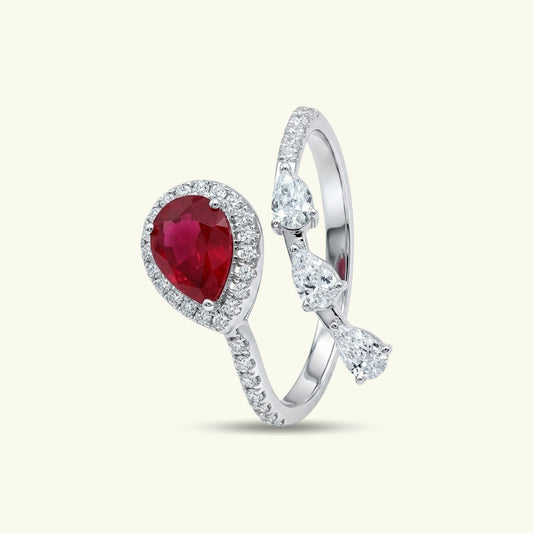Selene Charm Diamond Ring
