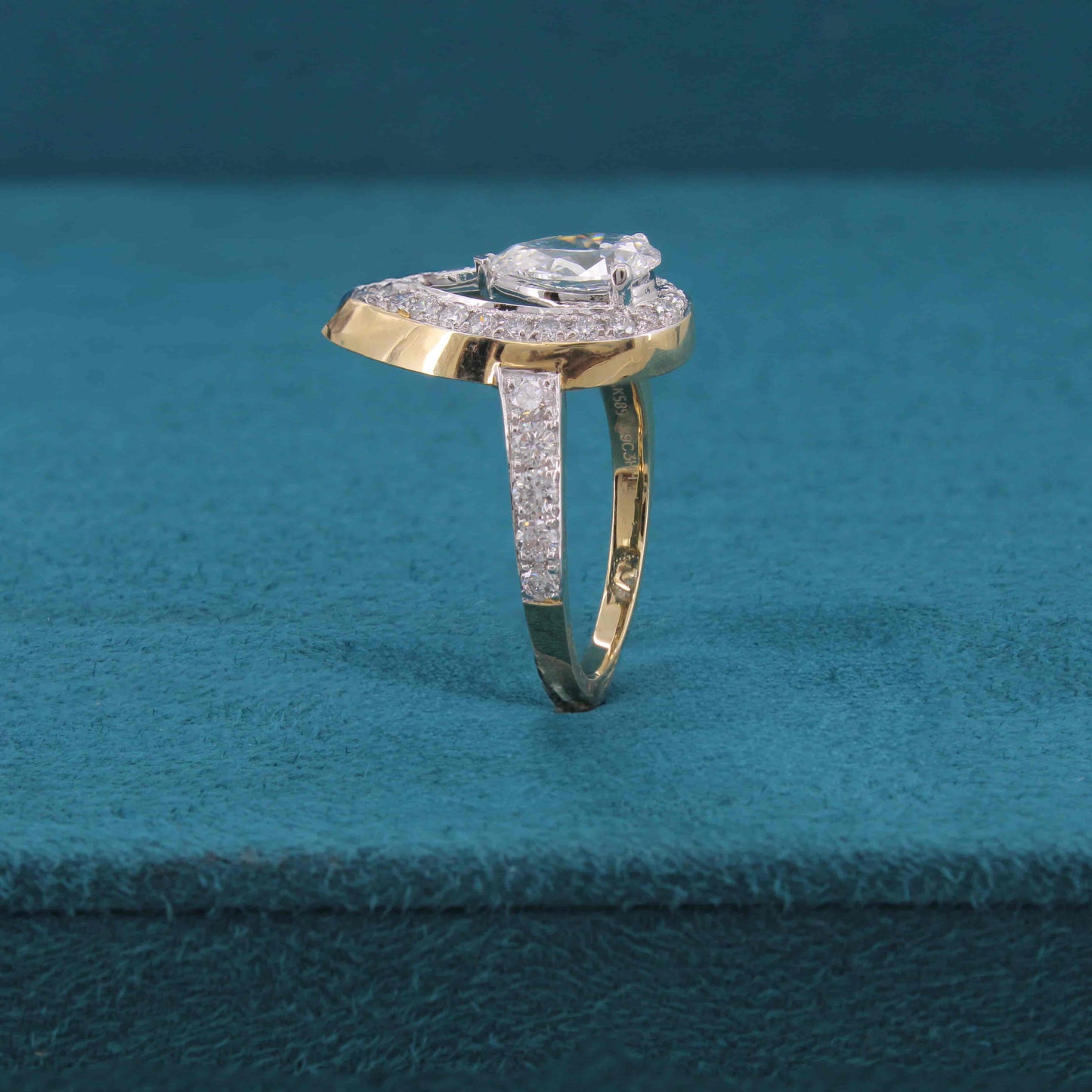 Serin Classic Diamond Ring