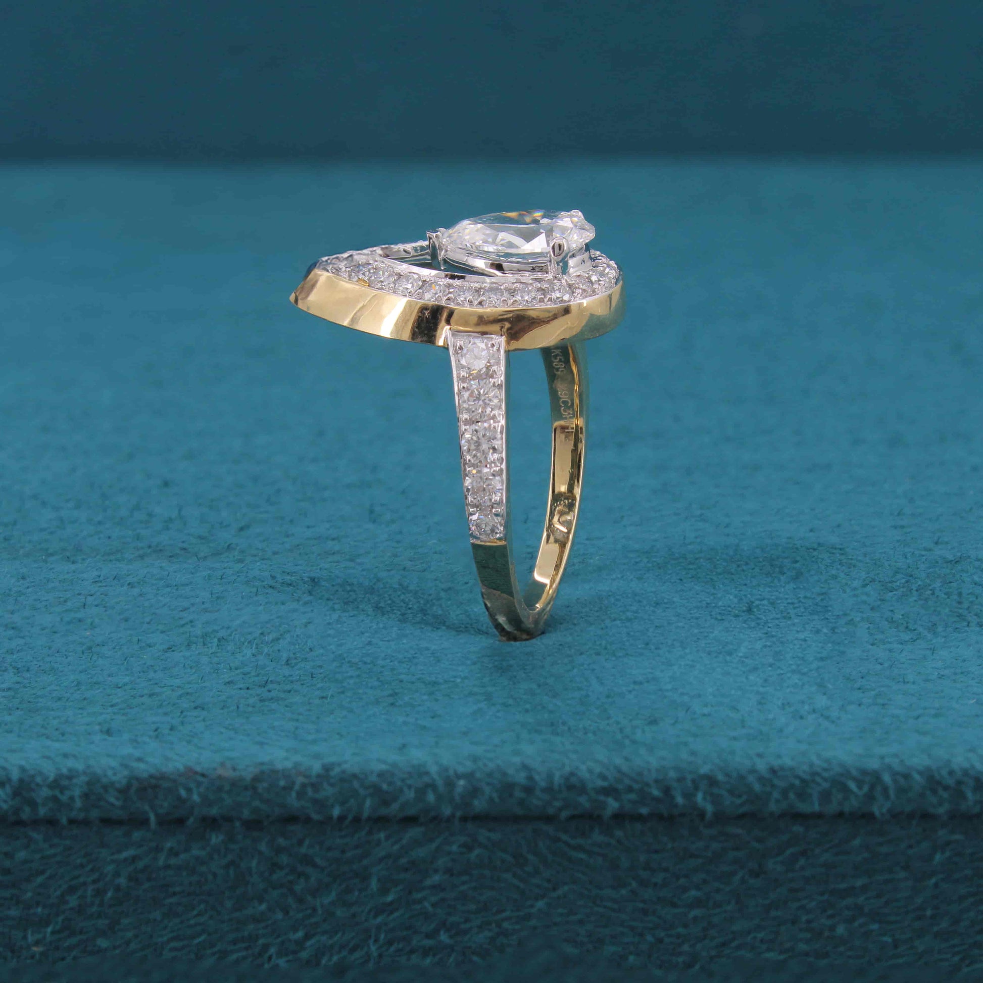 Serin Classic Diamond Ring