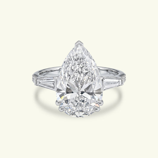 Avira Classic Diamond Ring