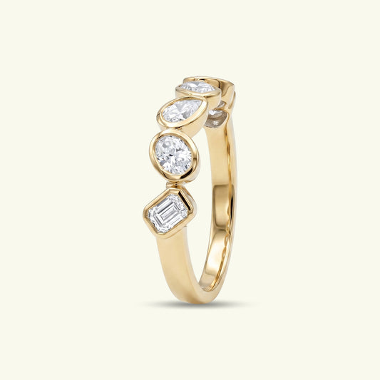 Alina Classic Diamond Ring