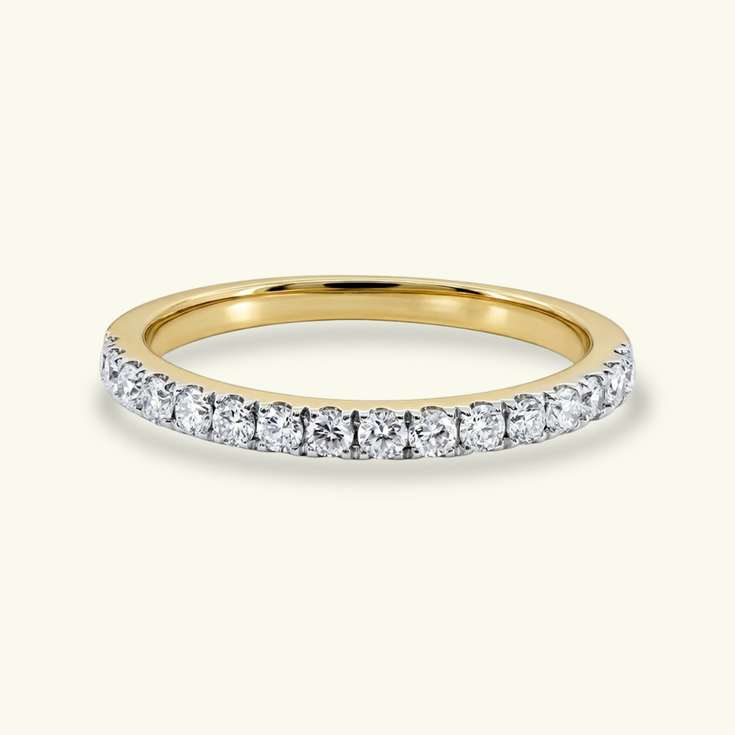 Selene Classic Diamond Dailywear Ring