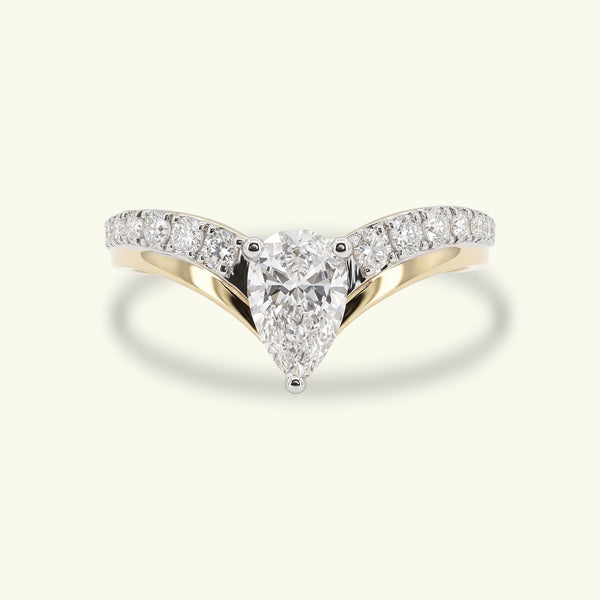 Glorina Classic Diamond Engagement Ring