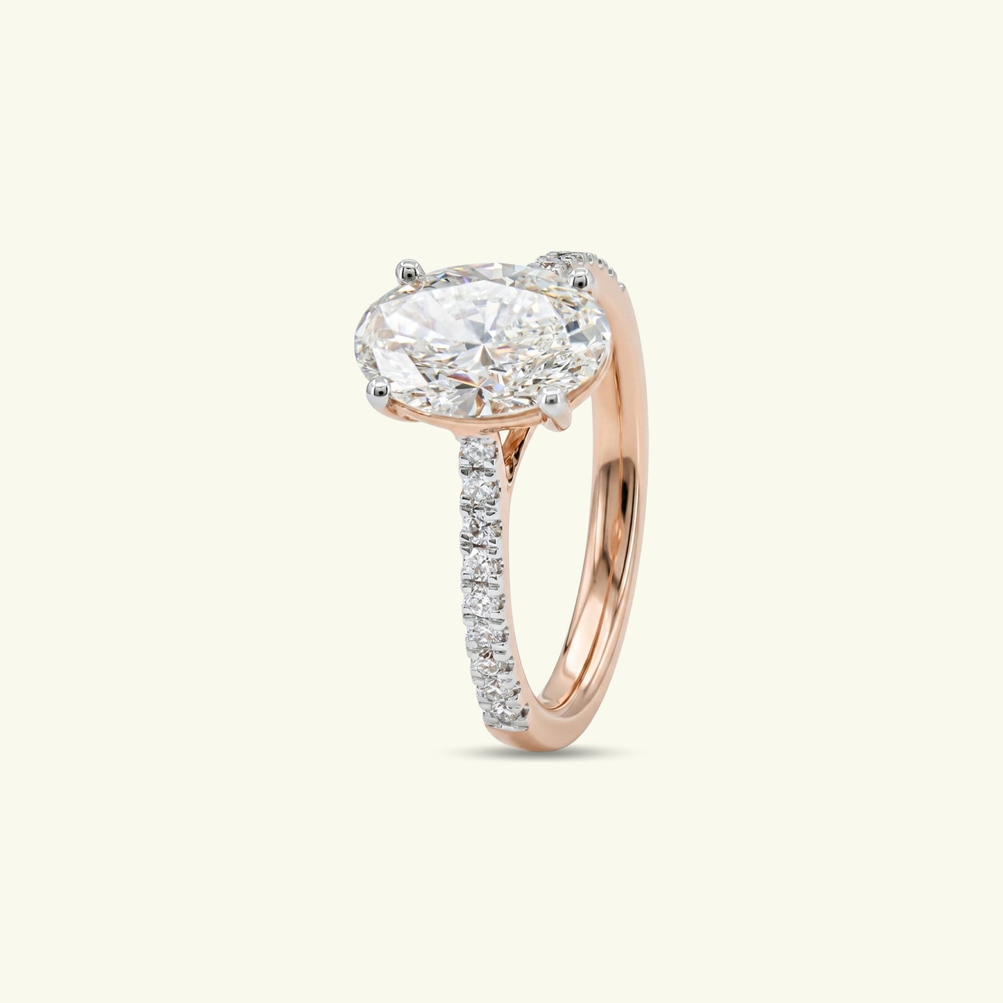  Eloria Crest Diamond Ring 
