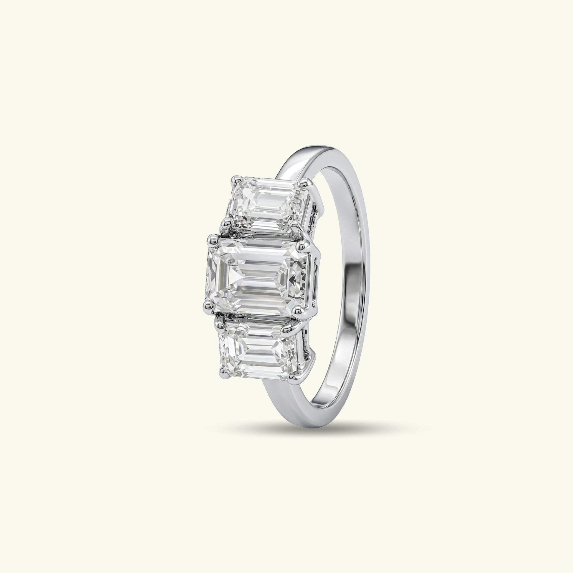  Velisse Crest Diamond Ring 
