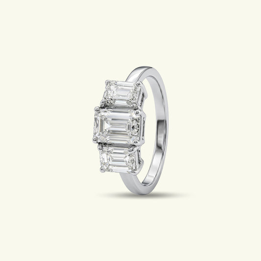  Velisse Crest Diamond Ring 