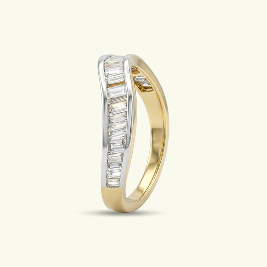  Calista Crest Diamond Ring 