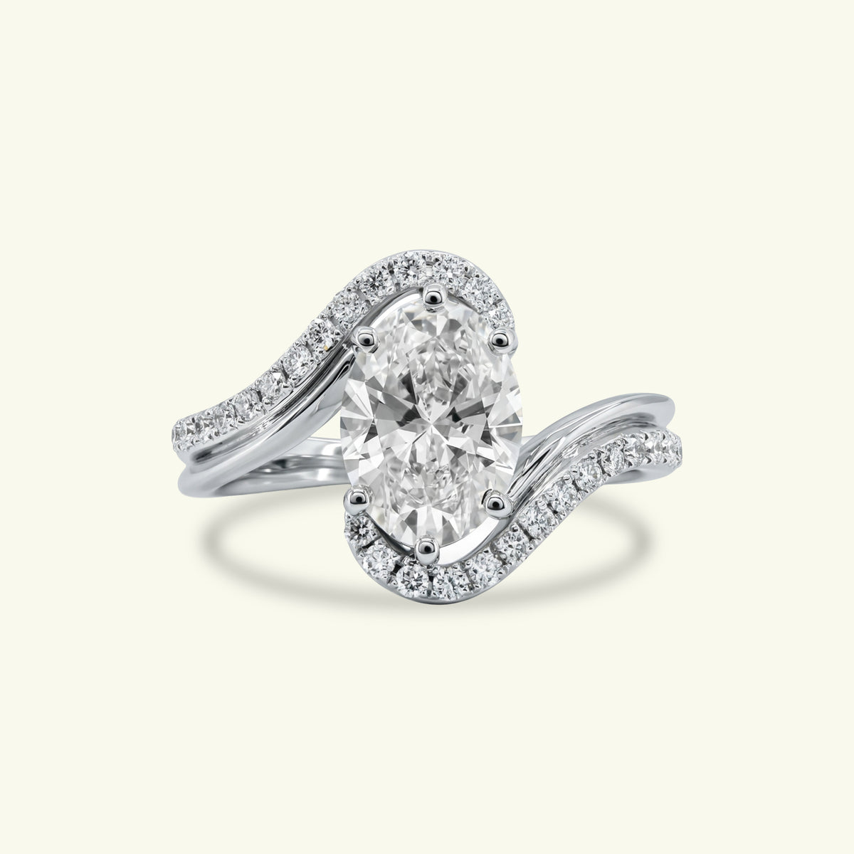 Crescendo Solitaire Diamond Ring