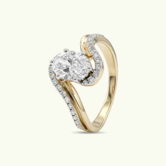 Aureole Diamond Ring