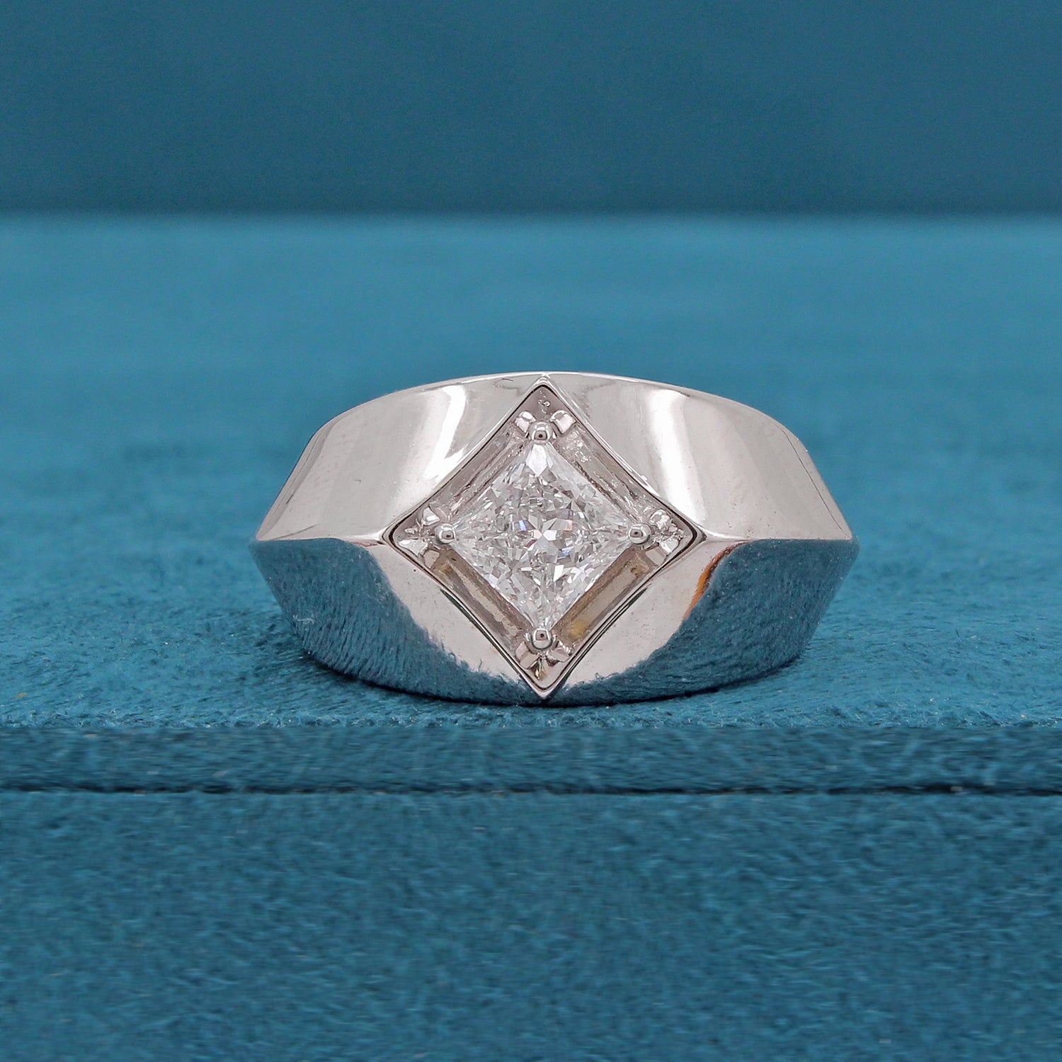 Elric Solitaire Mens Diamond Ring – Firefly Diamonds